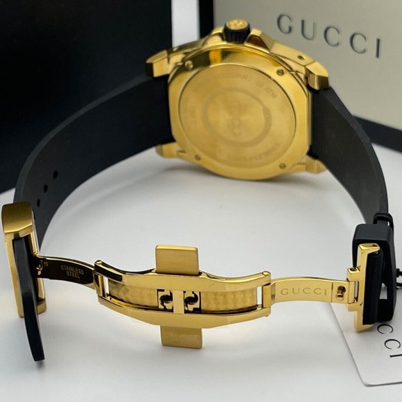 Gucci XL 45mm "BRAND NEW" Gold Snake Black Dial Rubber Band Swiss Watch YA136219 - Picture 7 of 8